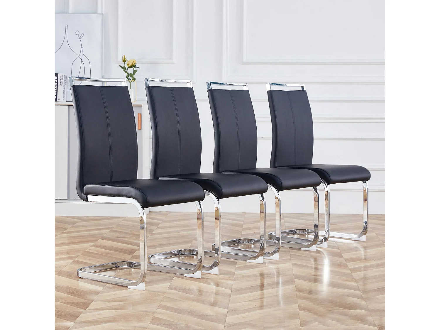 Sled Base Chair Set van 4 - Chromen metalen basis Draagt tot 120 kg Zachte vulling met kunstleren hoes - Zwart