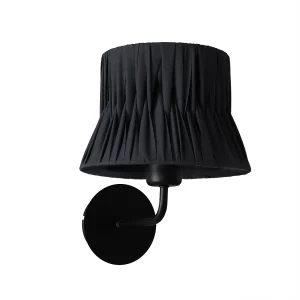 CORA wandlamp klassieke stijl – H 23,5 cm – E27 40W – geplooide lint lampenkap ø20 cm – staal en zwart – IP20 CORA wandlamp klassieke stijl – H 23,5 cm – E27 40W – geplooide lint lampenkap ø20 cm – staal en zwart – IP20