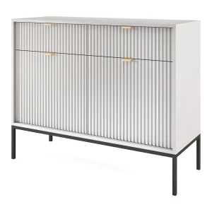 Design commode NOVA – Kleur: Grijs, Geriffelde voorkant, 2 deuren, 2 laden, 83x104x39cm, Zwarte metalen poten, veelzijdig meubel Design commode NOVA – Kleur: Grijs, Geriffelde voorkant, 2 deuren, 2 laden, 83x104x39cm, Zwarte metalen poten, veelzijdig meubel