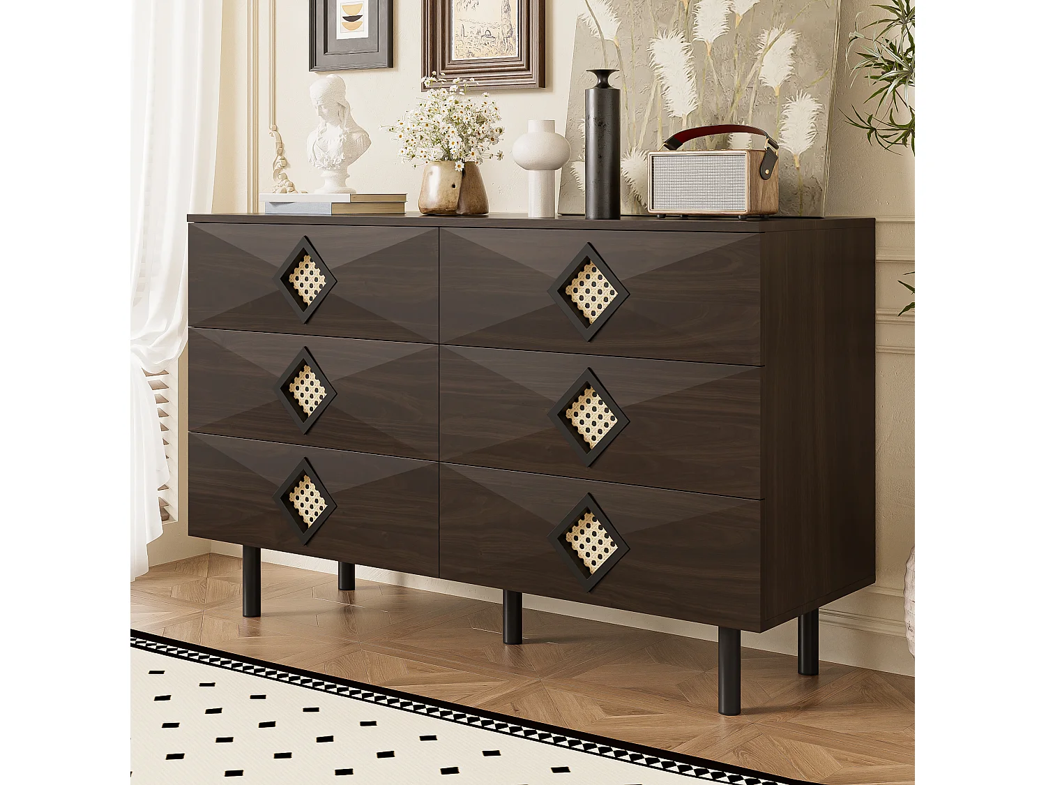 Chique kaptafel met 6 lades en rotan handgrepen, praktische en elegante opbergruimte.