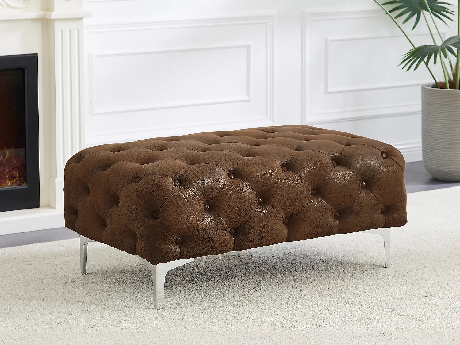 Chesterfield-poef van microvezel met verouderd leereffect en capitons EDWINA