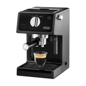 DeLonghi ECP3121 espressomachine 15 bar zwart met 360° cappuccinosysteem en geïntegreerde filteropslag DeLonghi ECP3121 espressomachine 15 bar zwart met 360° cappuccinosysteem en geïntegreerde filteropslag