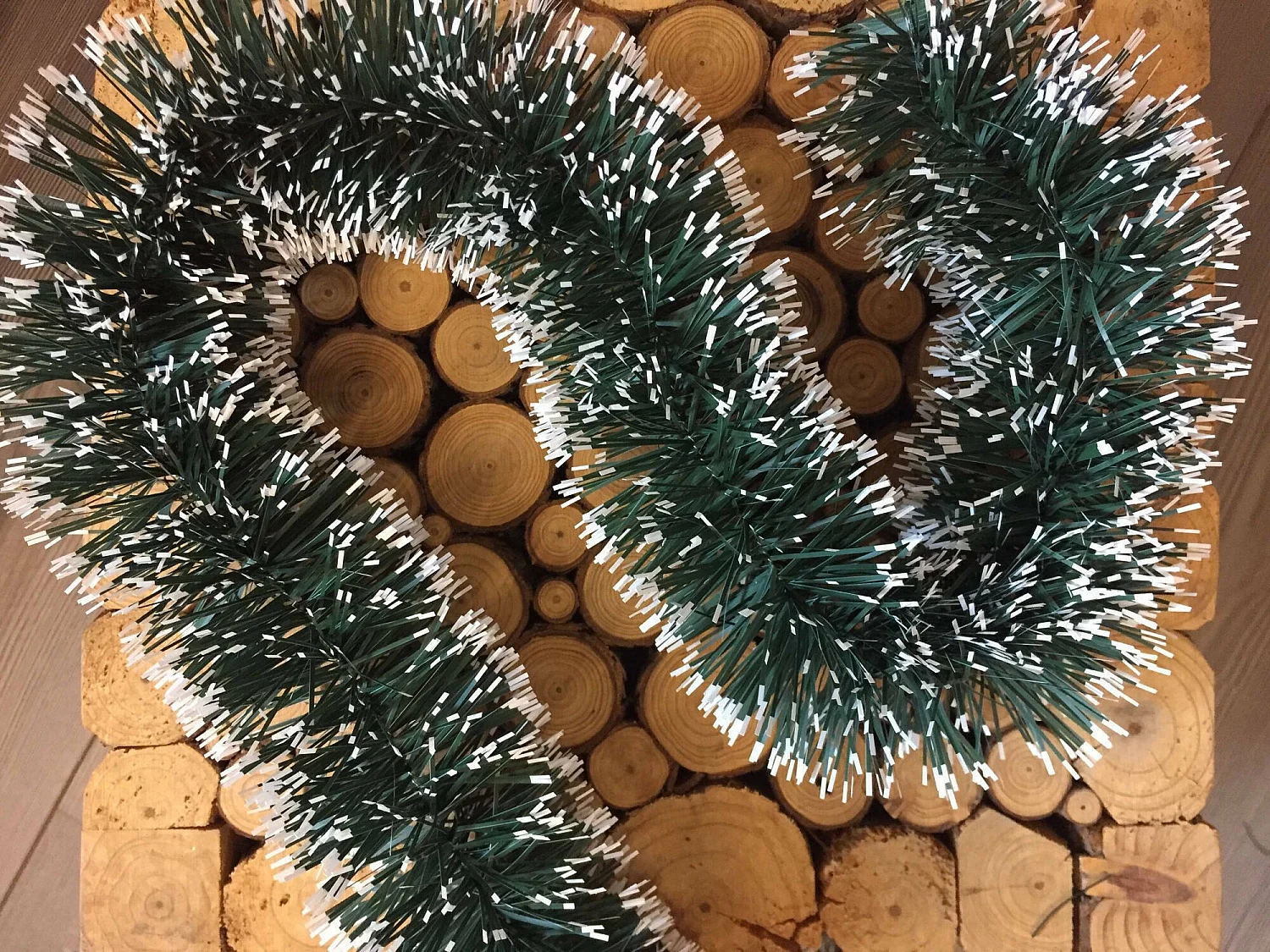 Kerstdecoratie Vipiteno, kleur structuur wit, gemaakt in Italië, groen,