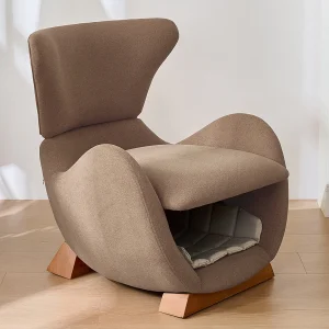 Designfauteuil in walvishaai-stijl met dierennis, bruine stof Designfauteuil in walvishaai-stijl met dierennis, bruine stof