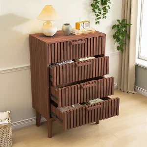 Commode van hout en rotan met 4 lades, houten handgreep en steunpoten, lineair patroon, bruin Commode van hout en rotan met 4 lades, houten handgreep en steunpoten, lineair patroon, bruin