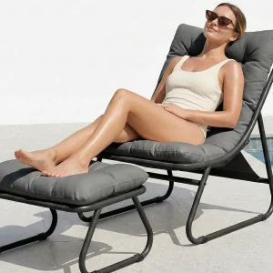 Buitenfauteuil van staal met kussen en inbegrepen poef, moderne tuinstoel voor terras en balkon
