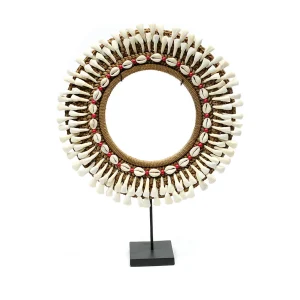De Buffalo Tooth Hoop op Standaard