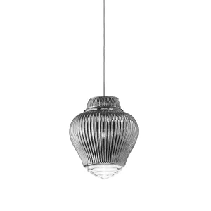 Clyde hanglamp van zilverkleurig geblazen glas, diameter 23 cm, rigadin reliëf, grijze metalen structuur, hoogte 315 cm Clyde hanglamp van zilverkleurig geblazen glas, diameter 23 cm, rigadin reliëf, grijze metalen structuur, hoogte 315 cm