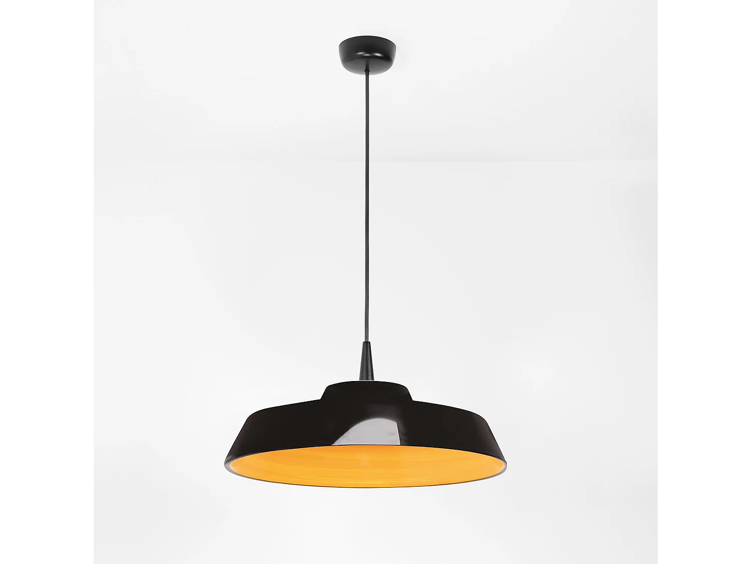 Circus Black gele keramische hanglamp, diameter 35 cm, 8W 2700K LED, handgemaakt ontwerp, vervaardigd in Italië, voor interieurs en horeca.